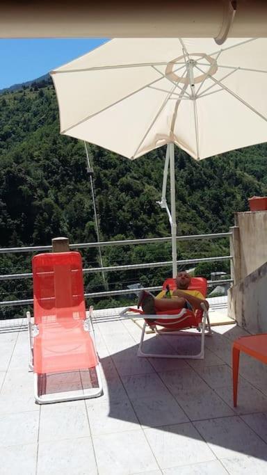 Paisible Maison Dans Les Pyrenees Fontpedrouse ภายนอก รูปภาพ